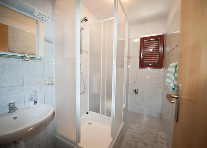 Apartamento B With Balcony Garden & Sea View